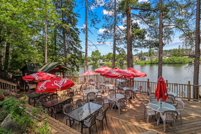 Iconic Northwoods Supper Club on Premier Waterfront Location - Image 8