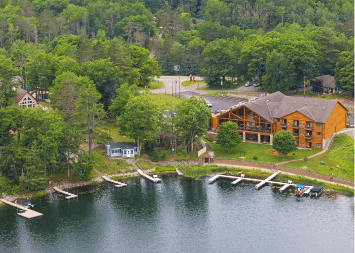 Waubee Lake Lodge - Image 12