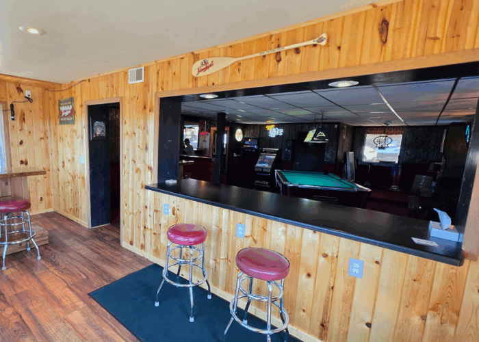 PBR's Lounge Around - Image 3