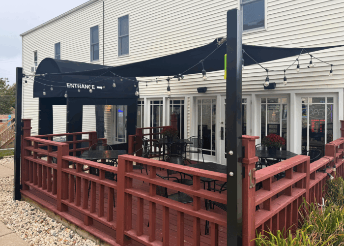 Turnkey Bar & Grille - Image 5
