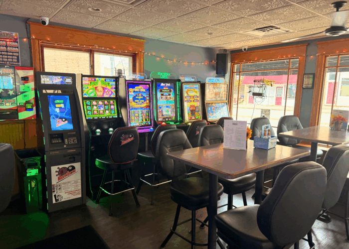 Turnkey Bar & Grille - Image 2