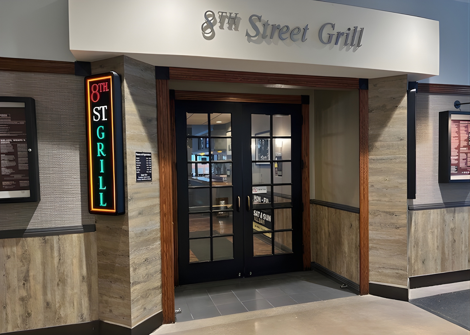 8th Street Grill - Image 6